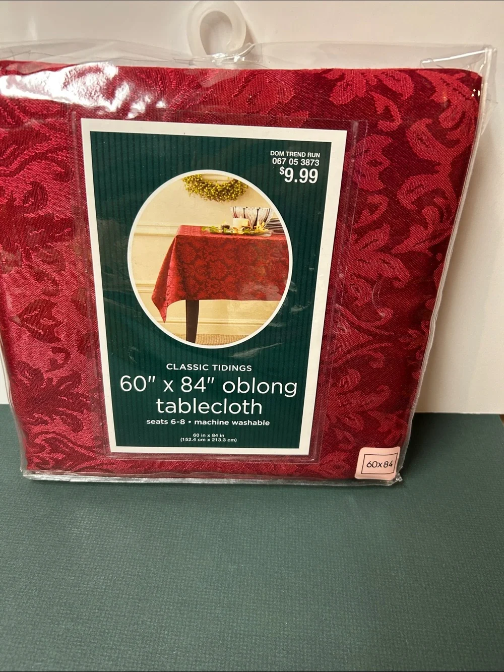 Red Damask Oblong Tablecloth - 60